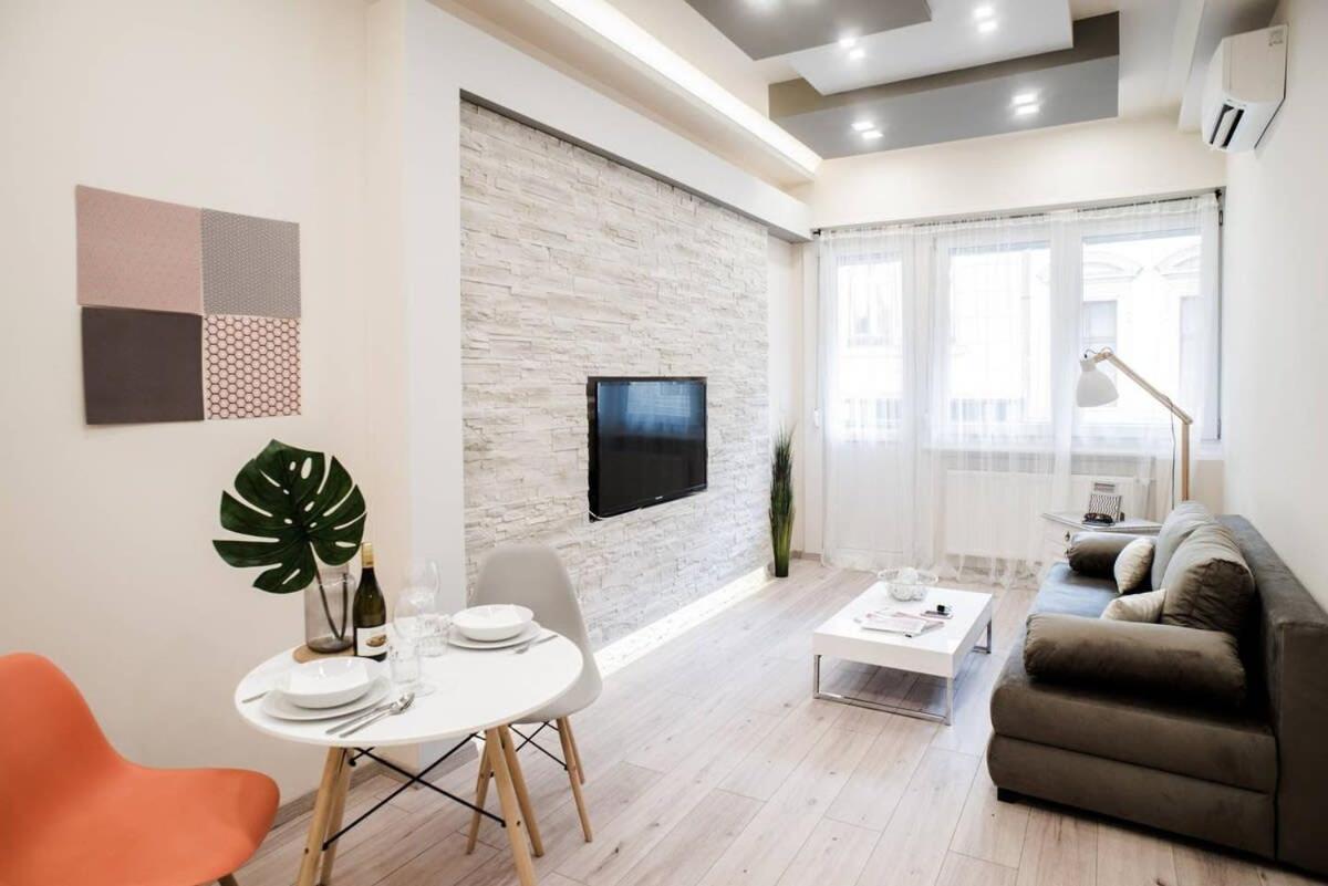New Luxury Apartment In The Center With A/C Budapest Ngoại thất bức ảnh